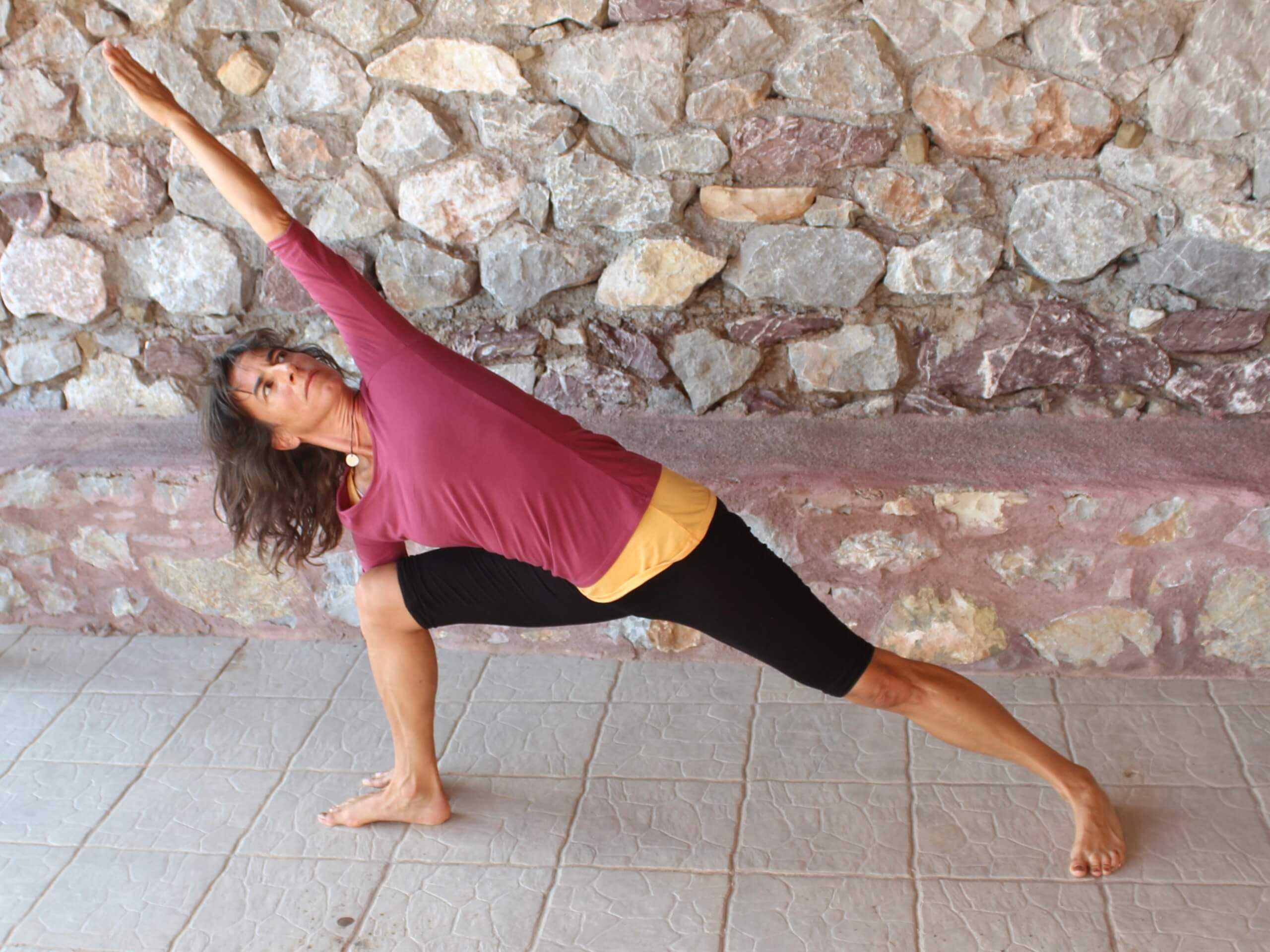 Parshvakonasana Parshvakonasana